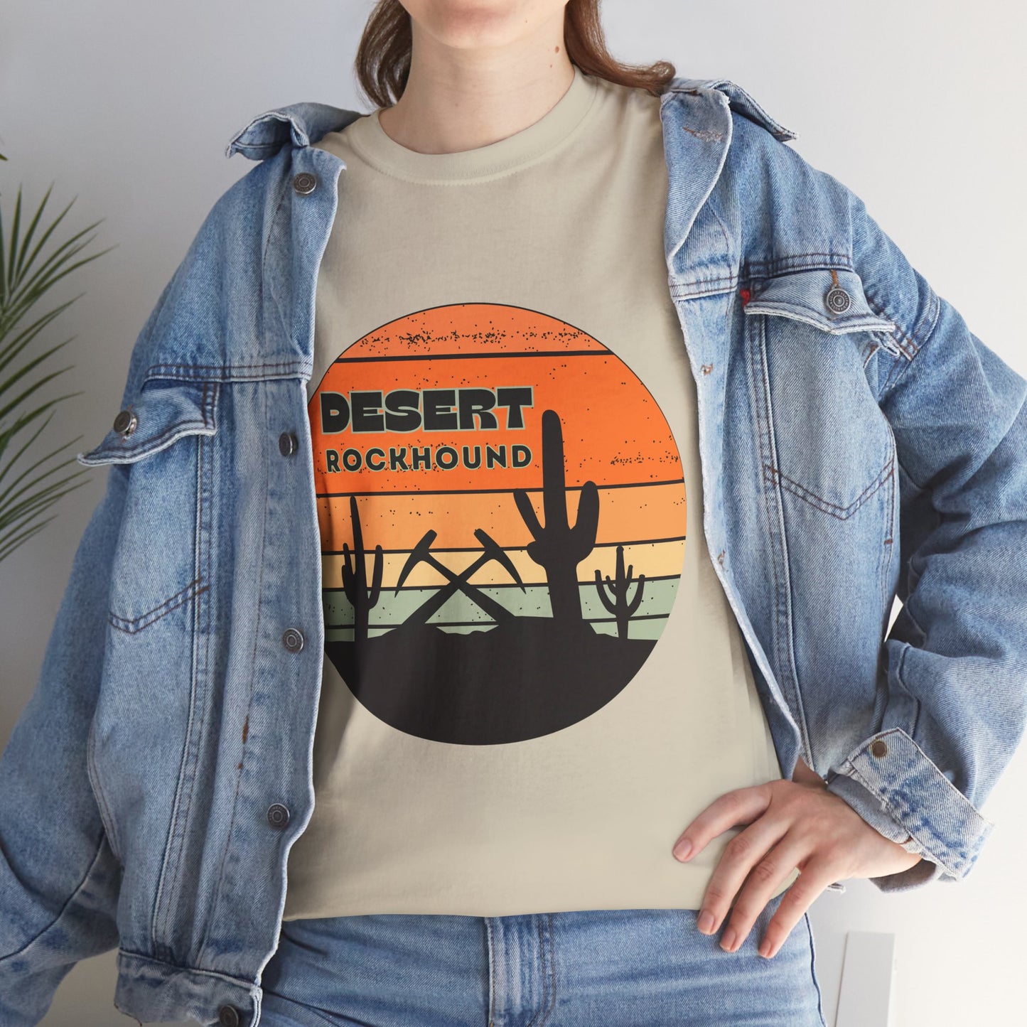 Desert Rockhound Unisex Heavy Cotton Tee Shirt - Perfect for Rock Lovers From Arizona, New Mexico, Utah, California, Texas