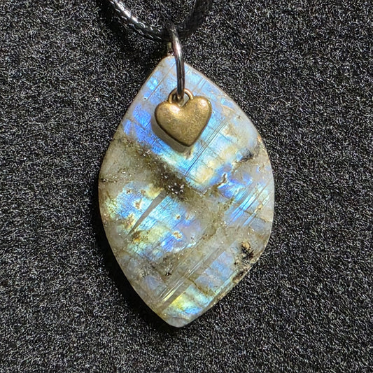 Labradorite Necklace with Dainty Heart Charm Iridescent Gemstone Pendant